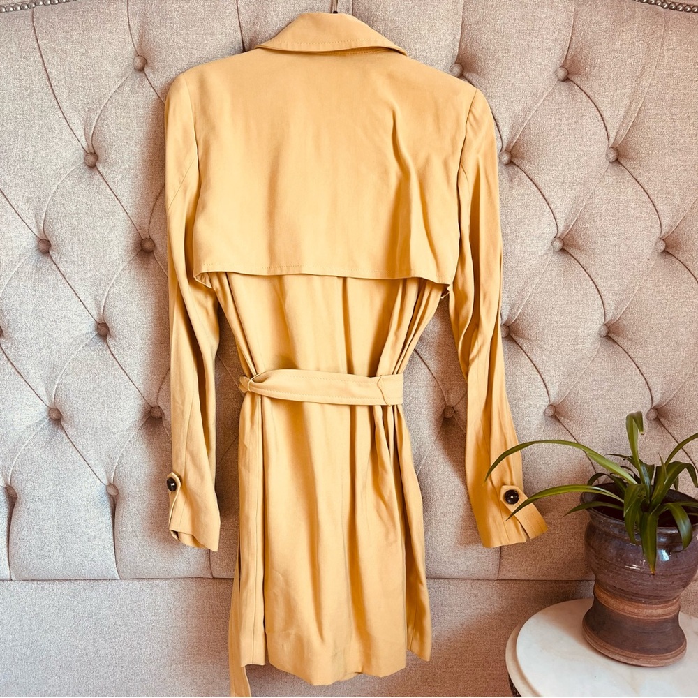 🍂🍁 Express Mustard Trench Coat rayon women medium belted
